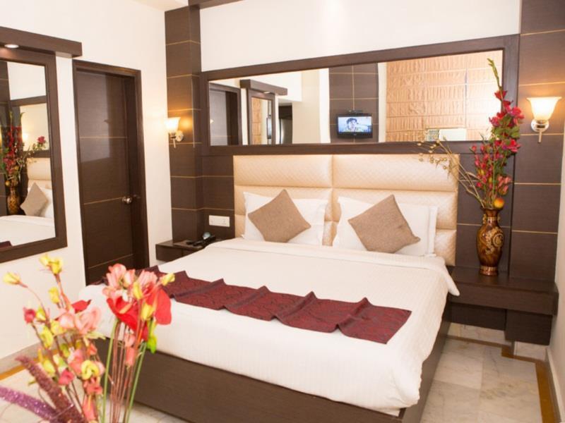 The Crest Inn Delhi  Exterior foto